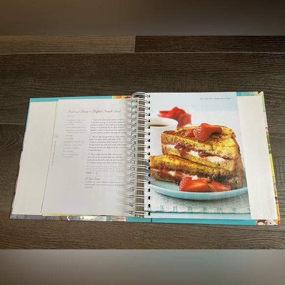 Weight Watchers Cookbook- - Picture 2 of 3